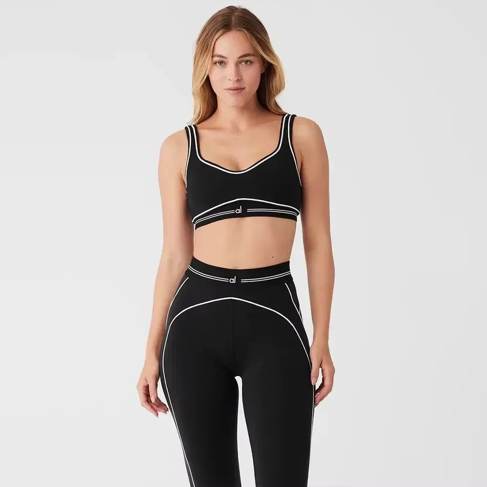 Airbrush Heart Throb Yoga Set